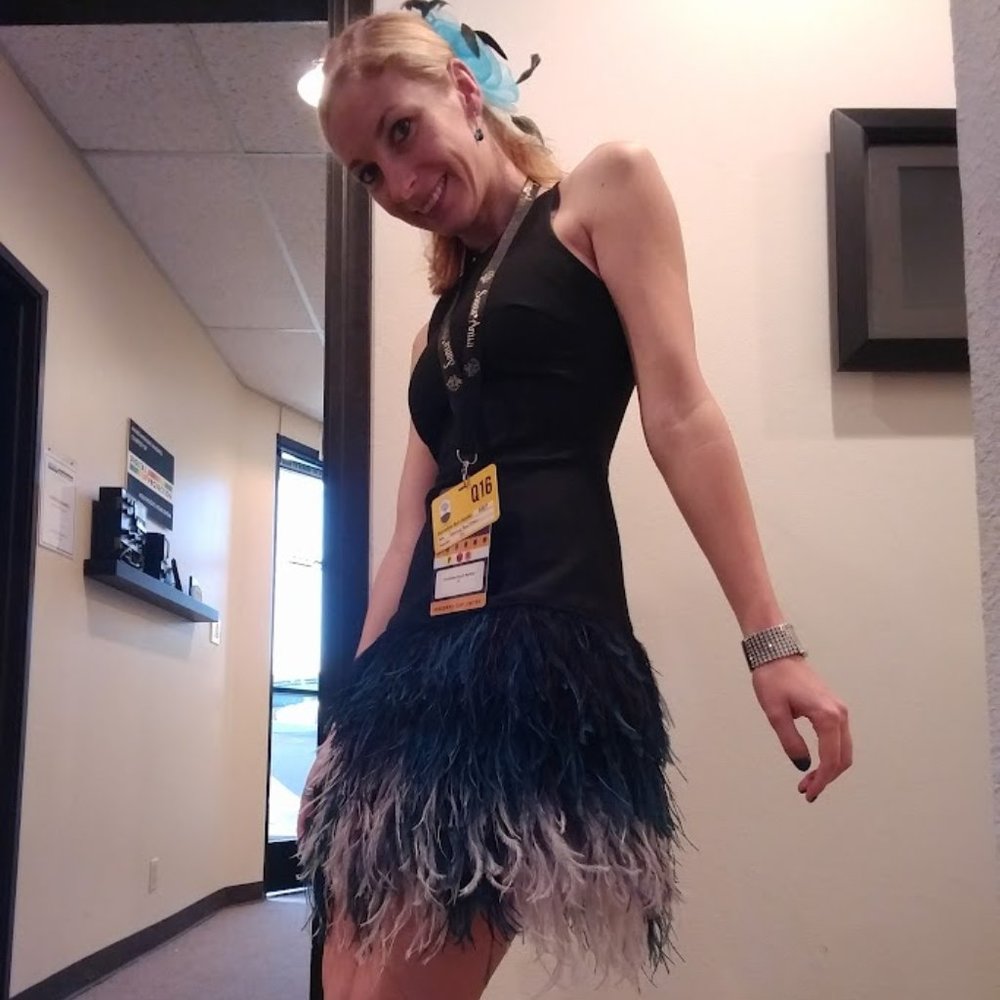 Elizabeth and James - Cocktail Dress with real ostrich feathers - Size 6